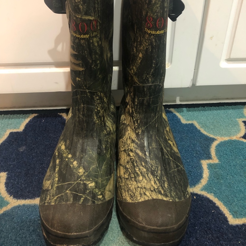 Hunting boots